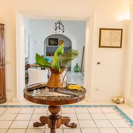Le Monachelle Capri