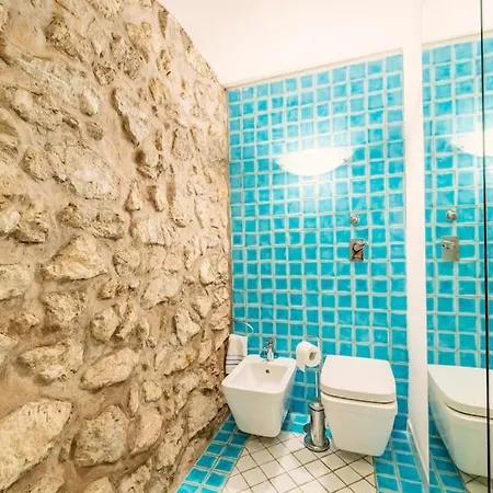 Le Monachelle * Capri