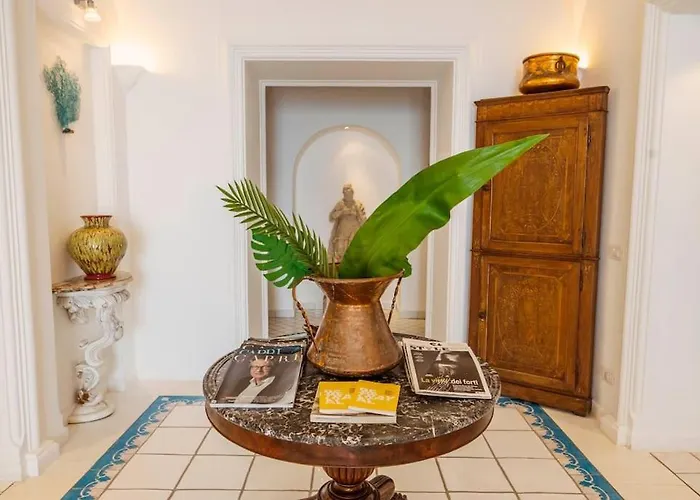 Le Monachelle * Capri