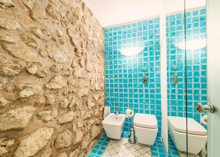 Le Monachelle * Capri