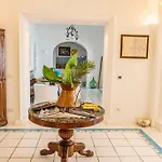Le Monachelle Capri